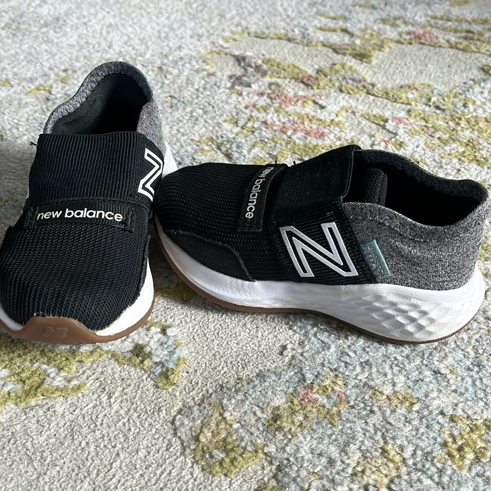 New Balance toddler shoes size 6